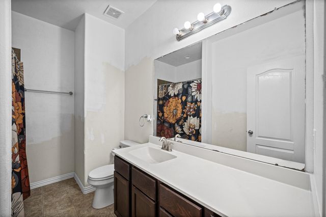 11327 Creekway Bend Drive, Humble, TX 77396