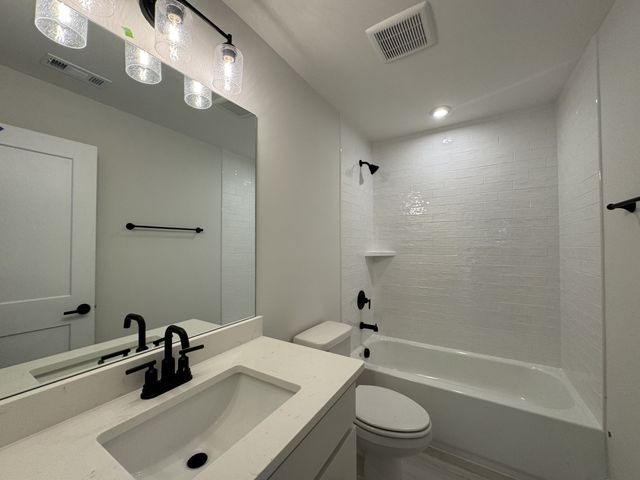 6001 Elliott Court, Arrington, TN 37014