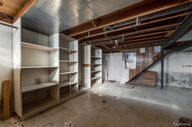 30190 Northgate Drive, Southfield, MI 48076