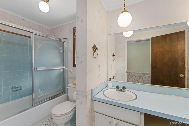 30190 Northgate Drive, Southfield, MI 48076