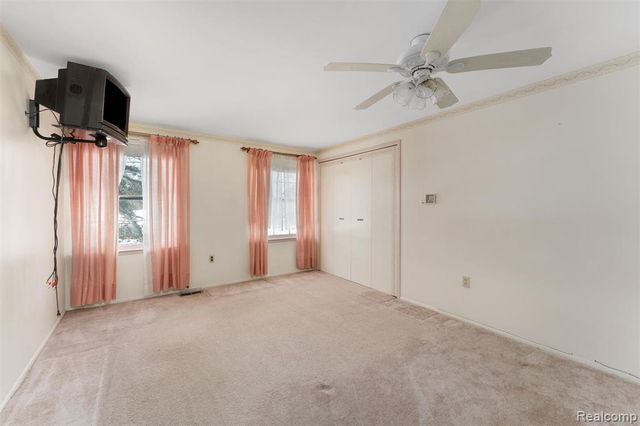 30190 Northgate Drive, Southfield, MI 48076