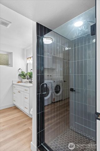 9533 Bowdoin Way, Edmonds, WA 98020