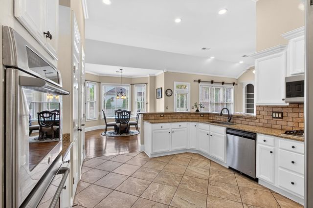 1766 DICKENS CV, Germantown, TN 38139