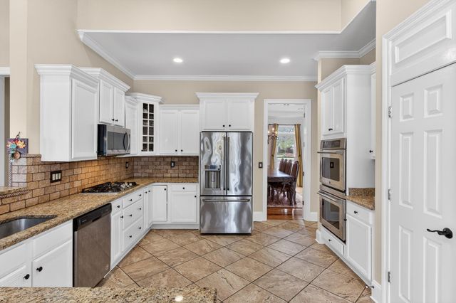 1766 DICKENS CV, Germantown, TN 38139