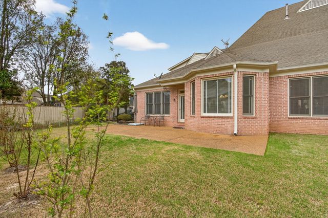 1766 DICKENS CV, Germantown, TN 38139