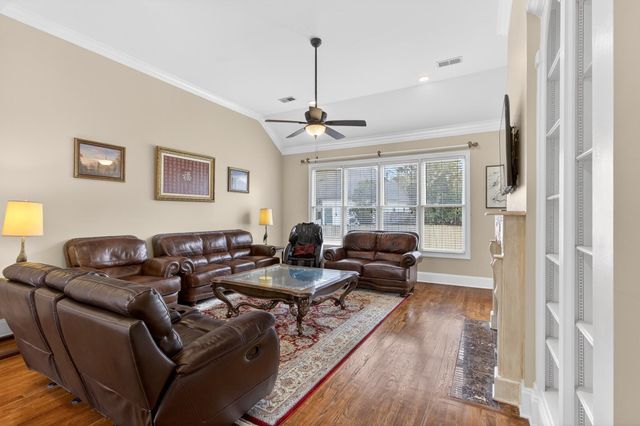 1766 DICKENS CV, Germantown, TN 38139