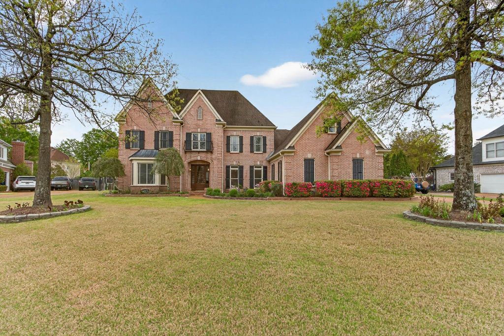 1766 DICKENS CV, Germantown, TN 38139