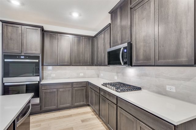 204 Gallegos Drive, Aledo, TX 76008