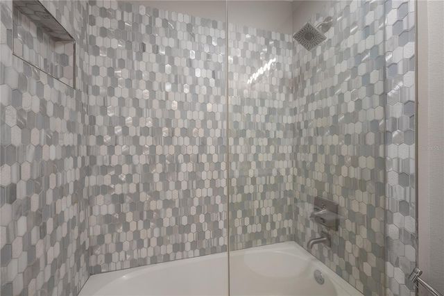 11820 EASTHAMPTON DRIVE, Tampa, FL 33626