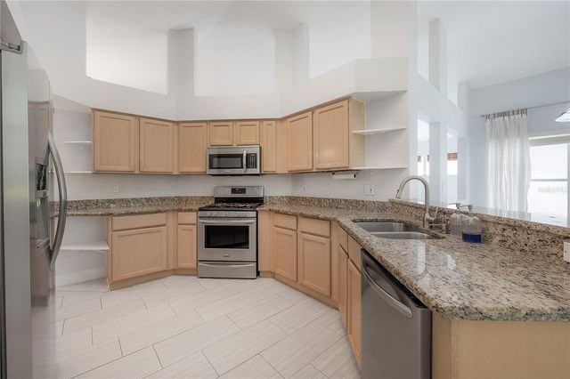 11820 EASTHAMPTON DRIVE, Tampa, FL 33626