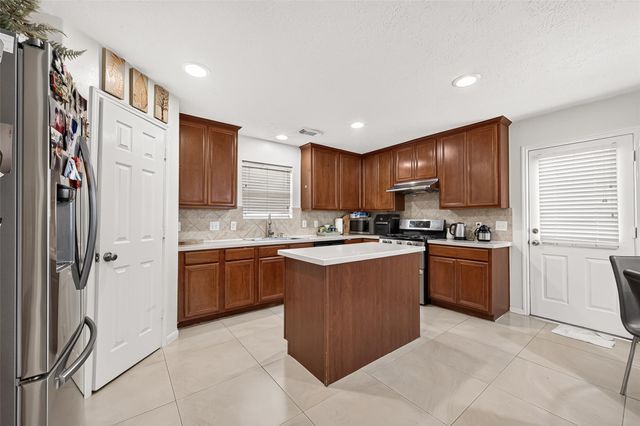 9103 Ferndale View Drive, Houston, TX 77064