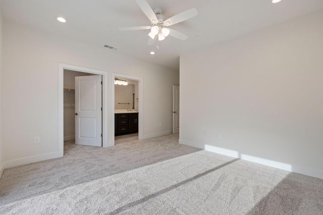 1852 Lovejoy Pl, Manteca, CA 95337