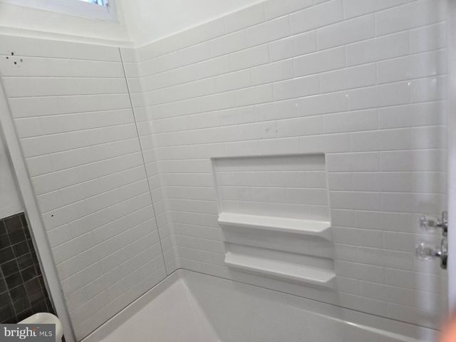 3130 G ST, Philadelphia, PA 19134