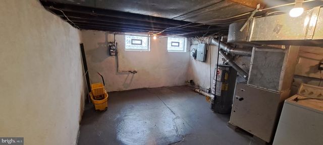 3130 G ST, Philadelphia, PA 19134