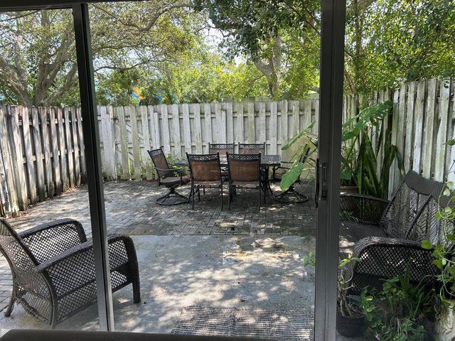 838 CRYSTAL LAKE Drive 838, Deerfield Beach, FL 33064