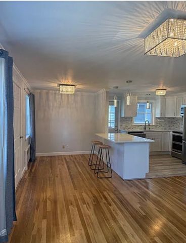 128 Seminole Ave 128, Waltham, MA 02451
