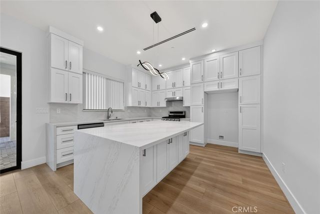 7942 Ethel Avenue, Los Angeles, CA 91605