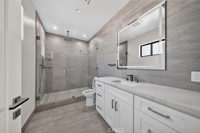 7942 Ethel Avenue, Los Angeles, CA 91605