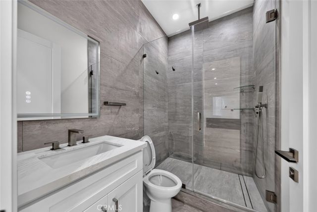 7942 Ethel Avenue, Los Angeles, CA 91605