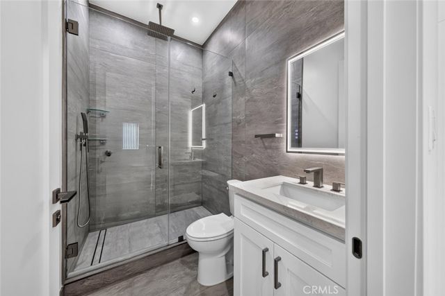 7942 Ethel Avenue, Los Angeles, CA 91605