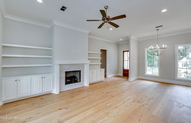 122 Grayson Way, Madison, MS 39110