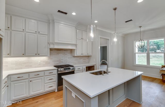 122 Grayson Way, Madison, MS 39110