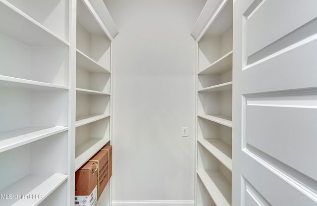 122 Grayson Way, Madison, MS 39110