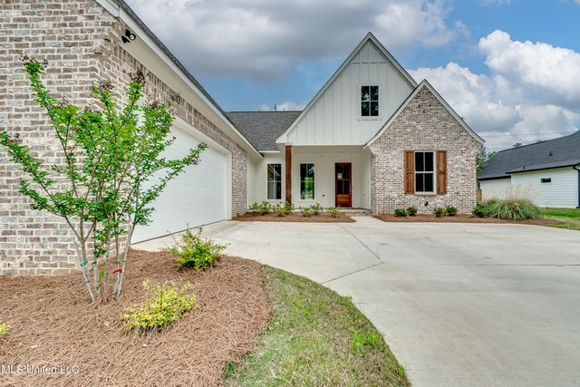 122 Grayson Way, Madison, MS 39110