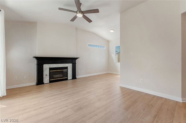 5155 West Tropicana Avenue 2090, Las Vegas, NV 89103