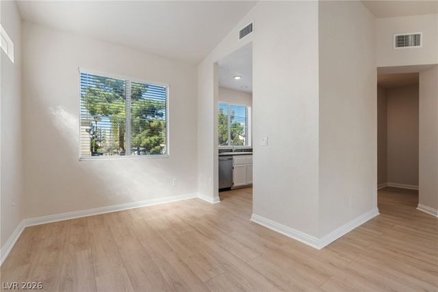 5155 West Tropicana Avenue 2090, Las Vegas, NV 89103