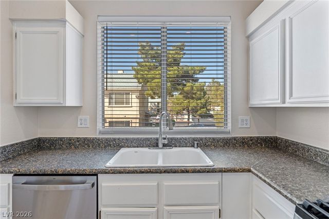 5155 West Tropicana Avenue 2090, Las Vegas, NV 89103