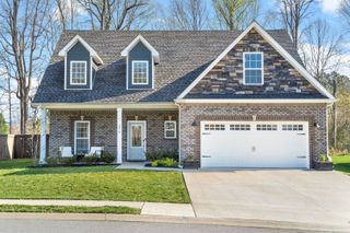 374 Rye Dr, Clarksville, TN 37043