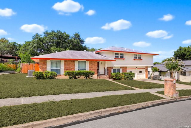 6112 Rue Sophie St, San Antonio, TX 78238