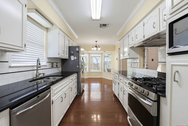 6112 Rue Sophie St, San Antonio, TX 78238