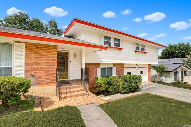 6112 Rue Sophie St, San Antonio, TX 78238