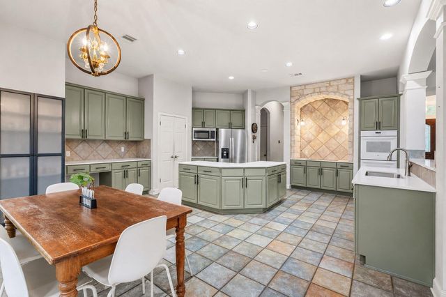 12113 Portobella DR, Austin, TX 78732
