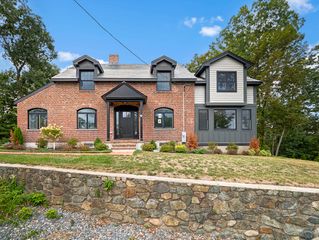 6 Lovis Ave, Wakefield, MA 01880