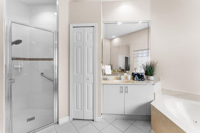 12420 NW 50th Place, Coral Springs, FL 33076