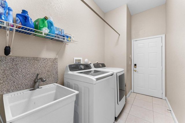 12420 NW 50th Place, Coral Springs, FL 33076