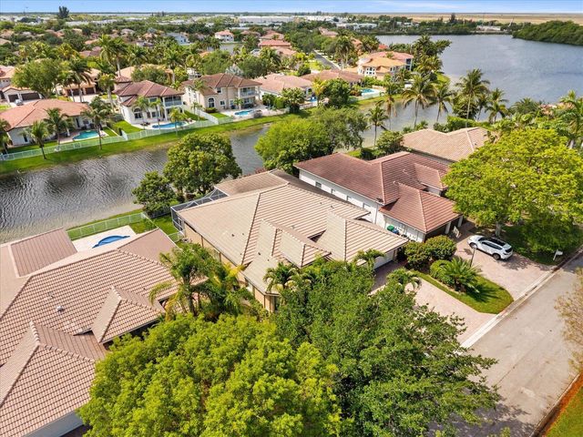 12420 NW 50th Place, Coral Springs, FL 33076