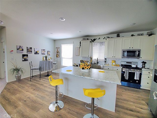 21621 Sandia 138, Apple Valley, CA 92308