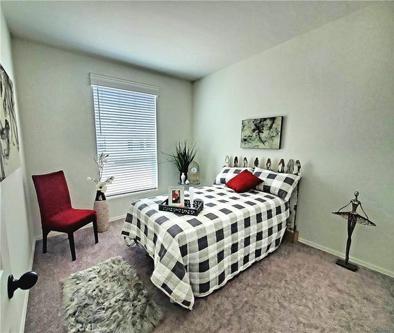 21621 Sandia 138, Apple Valley, CA 92308