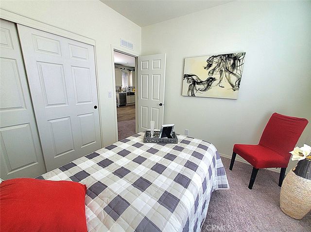 21621 Sandia 138, Apple Valley, CA 92308