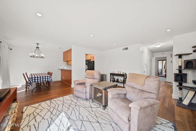 1718 Sinaloa Road 118, Simi Valley, CA 93065