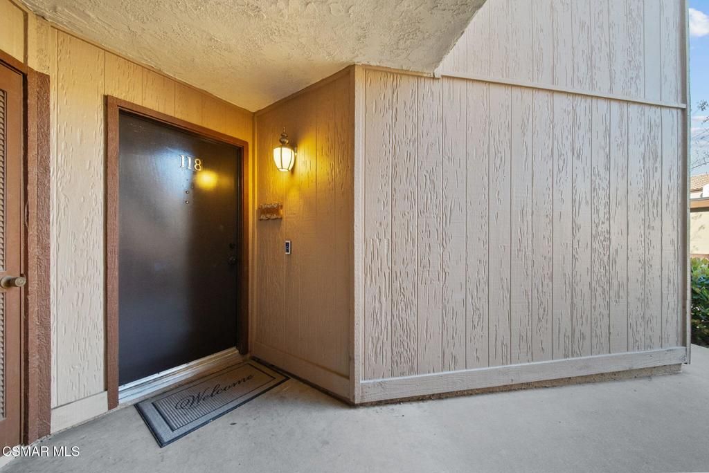 Image 2 of property listing at 1718 Sinaloa Road 118, Simi Valley, CA 93065