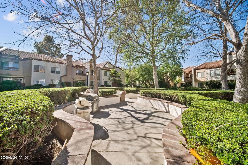 Image 24 of property listing at 1718 Sinaloa Road 118, Simi Valley, CA 93065