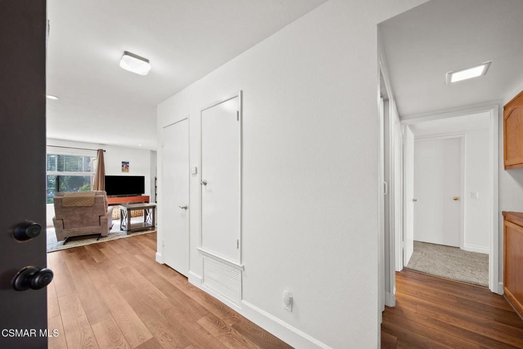 Image 3 of property listing at 1718 Sinaloa Road 118, Simi Valley, CA 93065