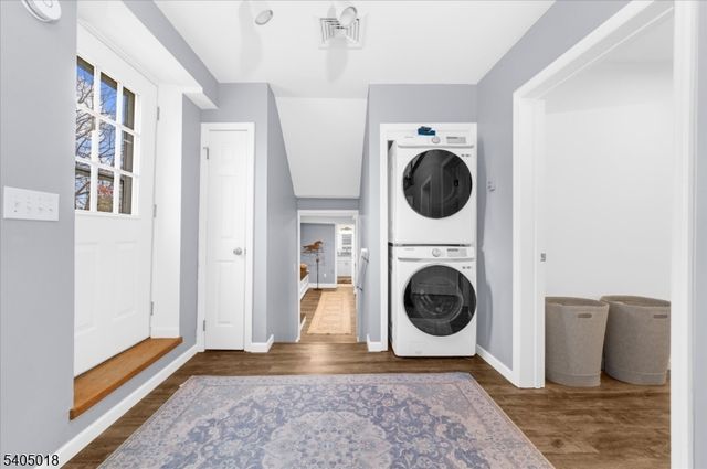 128 Main St, Lebanon Boro, NJ 08833