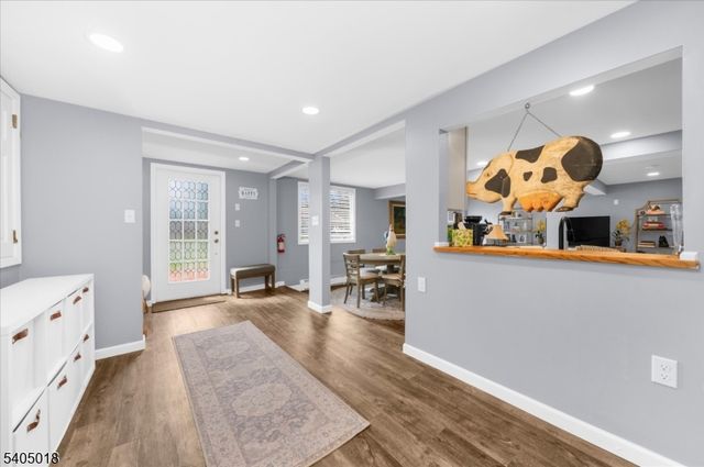 128 Main St, Lebanon Boro, NJ 08833