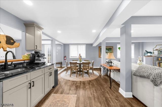 128 Main St, Lebanon Boro, NJ 08833